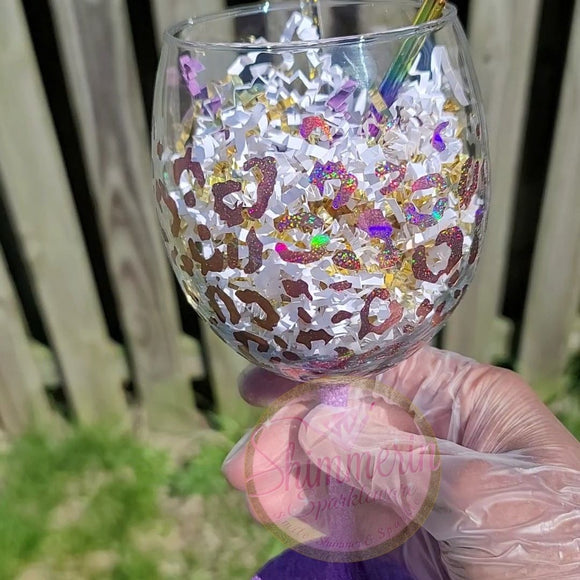 Rainbow Leopard Glitter Dipped Shimmerin' Red Wine Glass – Shimmerin'  Sparkleware